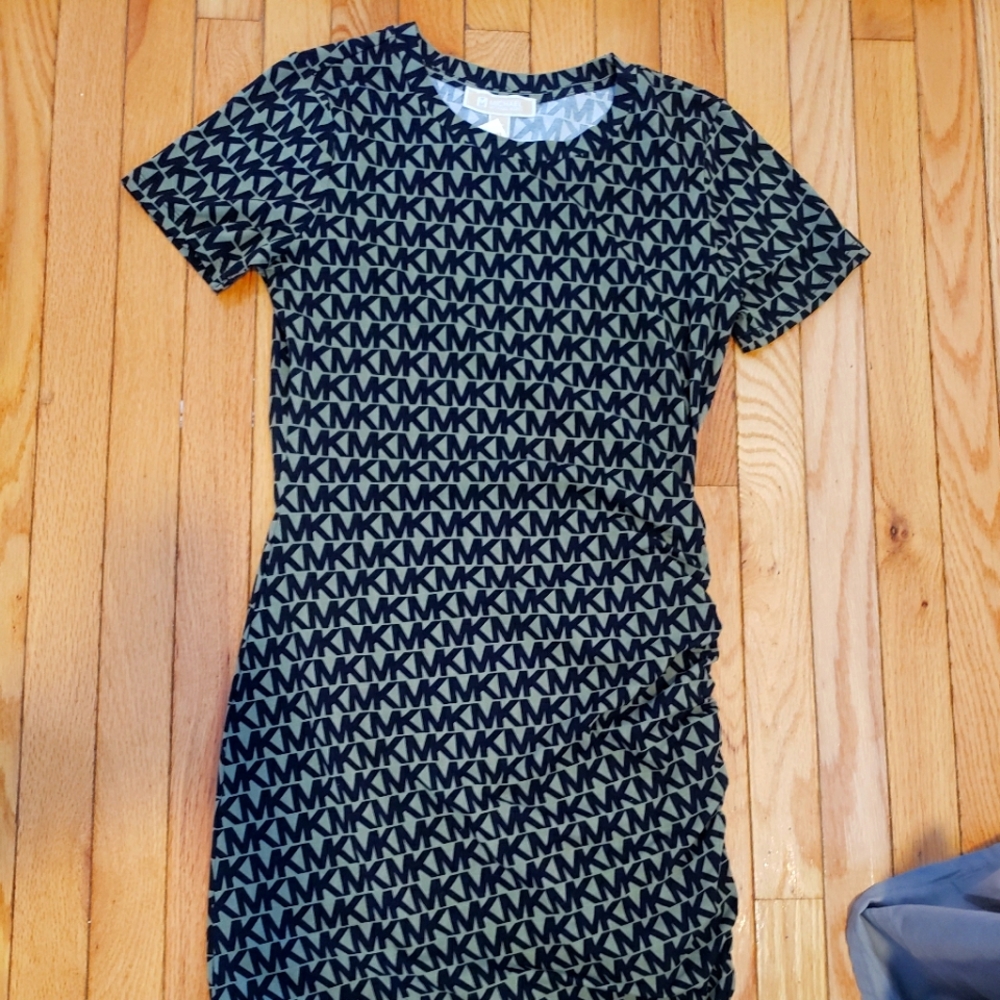 MICHAEL Michael Kors Black and Tan Logo Midi Dress